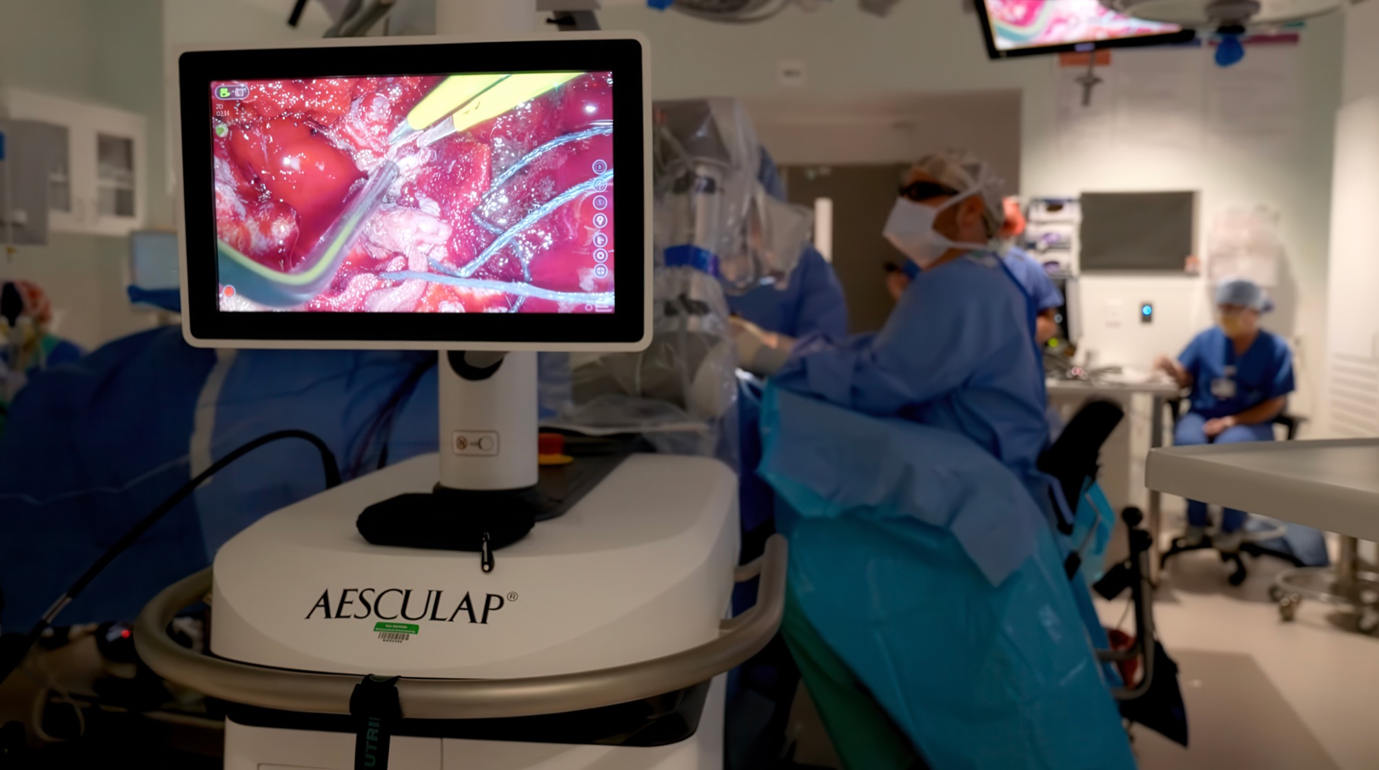 Aesculap Aeos Digital Exoscope in Surgery